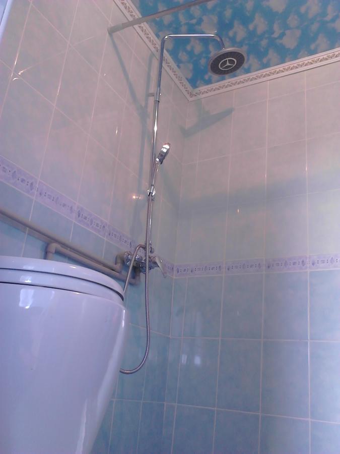 Happy Hostel In Kochkor Ngoại thất bức ảnh