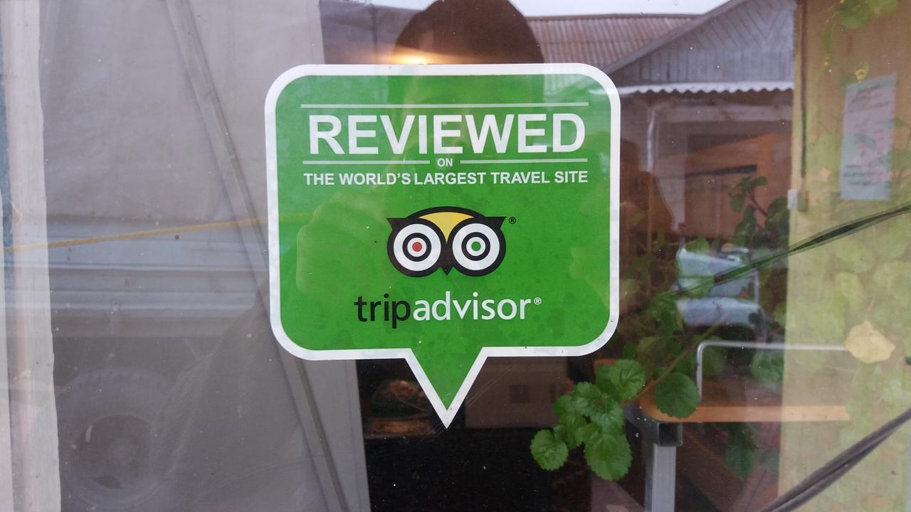 Happy Hostel In Kochkor Ngoại thất bức ảnh
