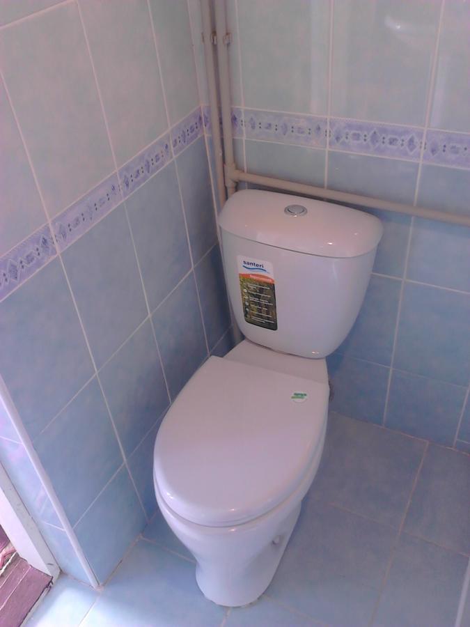 Happy Hostel In Kochkor Ngoại thất bức ảnh